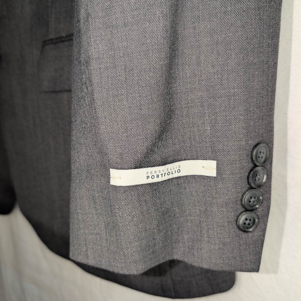 Men's Perry Ellis Portfolio Slim Fit Gray Sport Coat Blazer Jacket Size 46R NWT - Picture 5 of 8